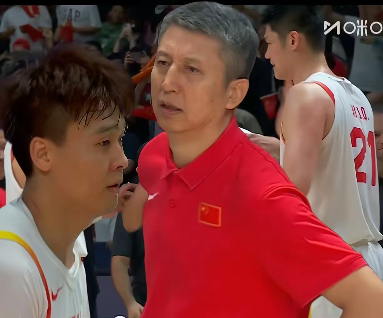 AIYOUXI-深圳男篮训练开放日，今晨止住颓势引欢呼，意甲在即，年轻球员得到机会的简单介绍